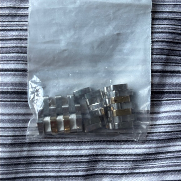 MICHELE DIAMOND 2 TONE WATCH + FREE BLUE REPLACEABLE BAND - Picture 12 of 12